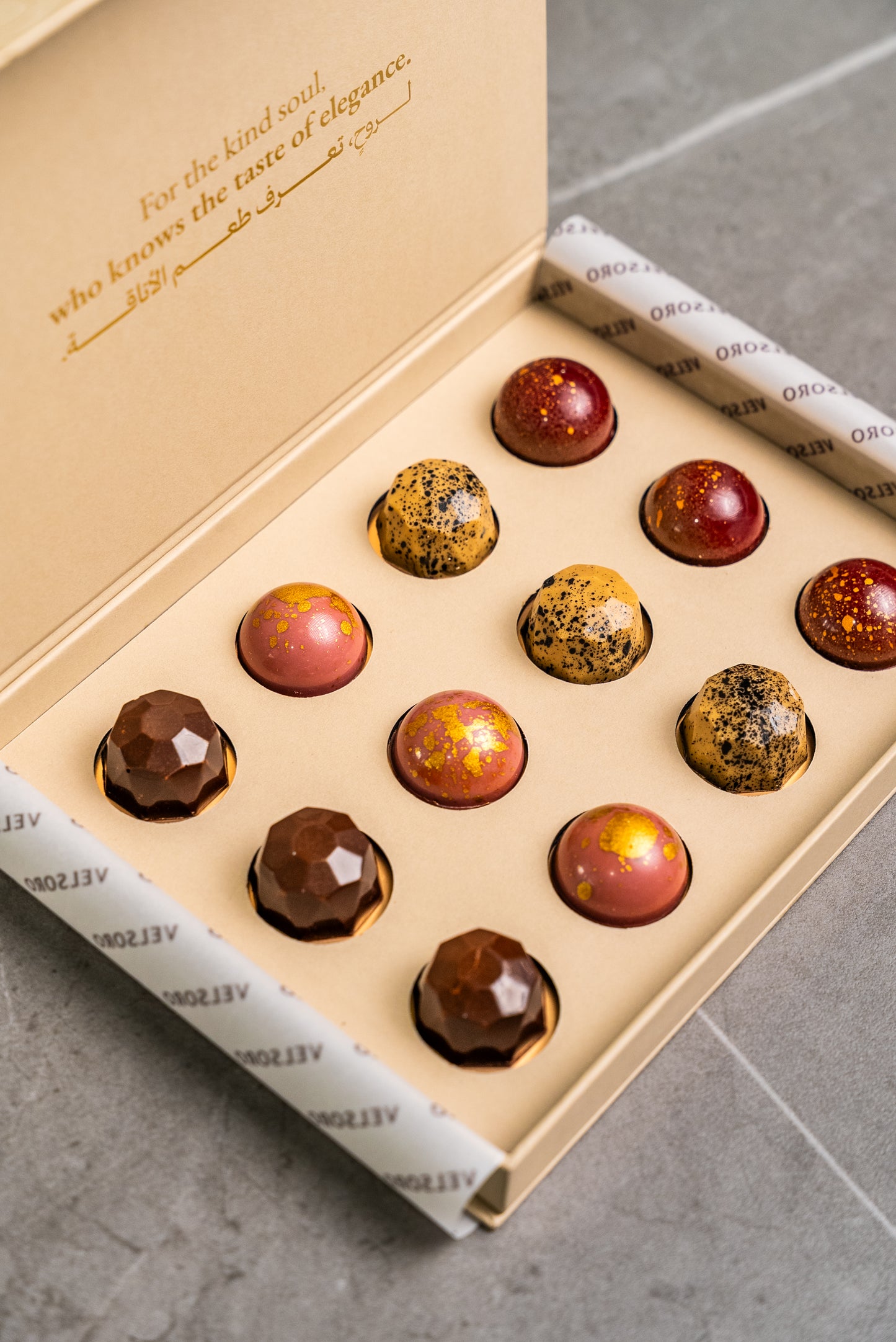 Box of 12 – Mixed Artisanal Bonbons