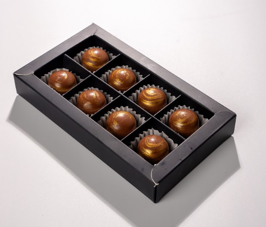 Velsoro Chocolate Box of 8 – Pure Hazelnut Indulgence