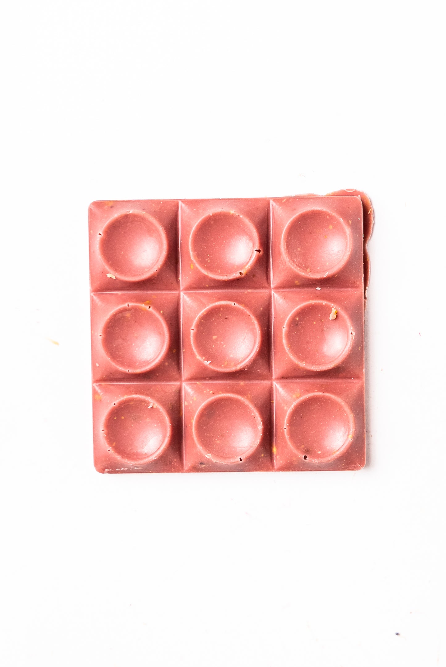 Ruby Chocolate Bar with Roasted Crushed Pistachios – 40g