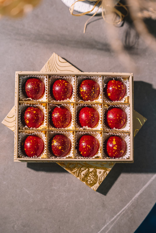 Box of 12 – Raspberry Gelée & Raspberry Ganache Bonbons