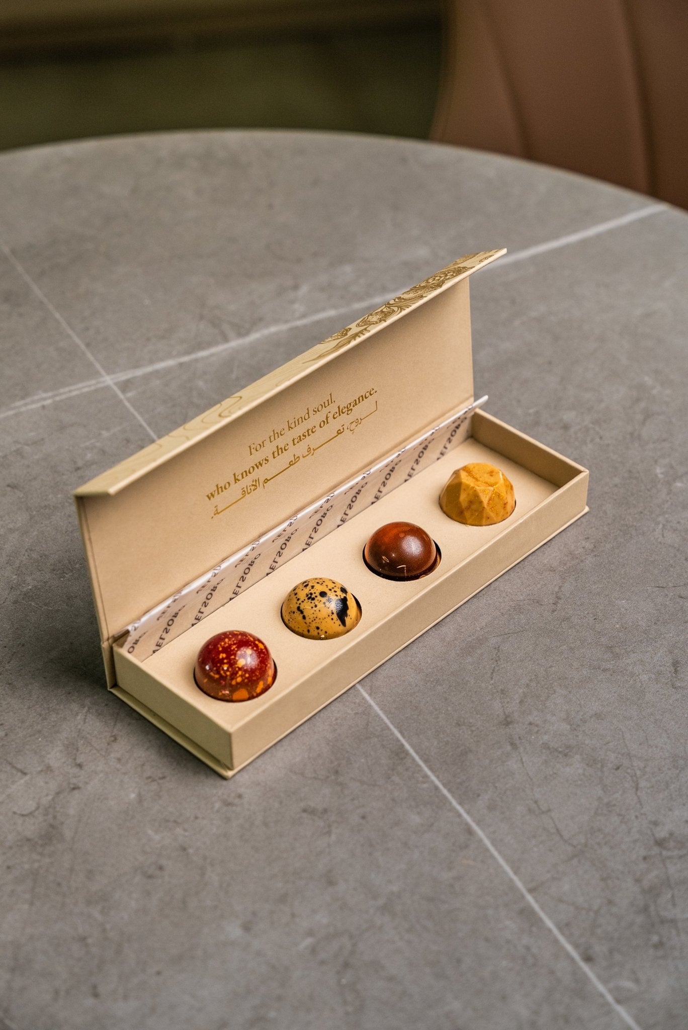 Box of 4 mix - VELSORO CHOCOLATE