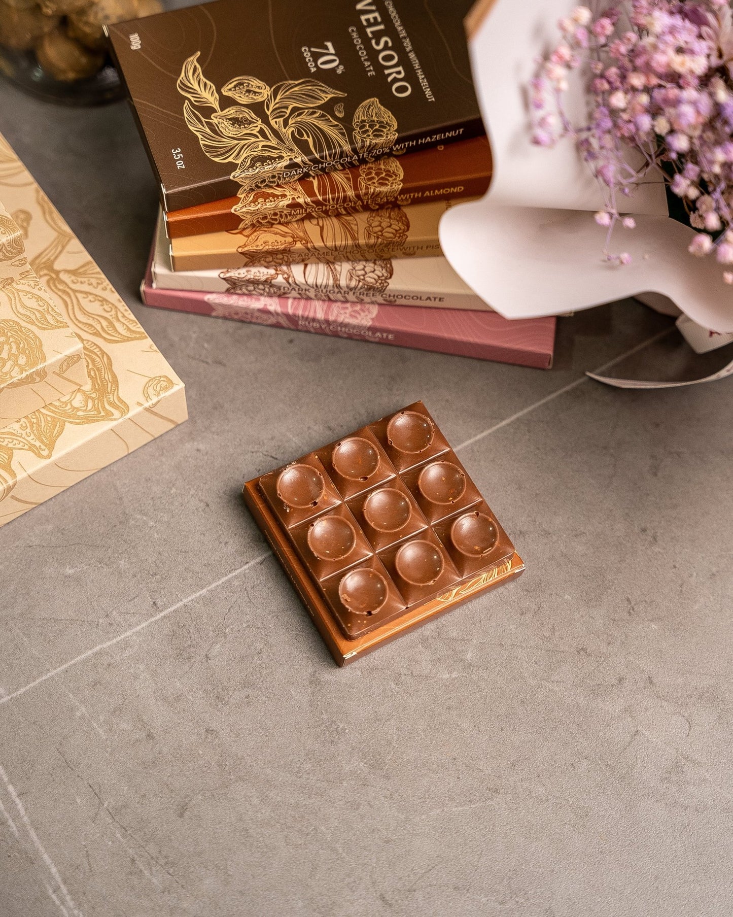 Milk Chocolate Almond 40g - VELSORO CHOCOLATE