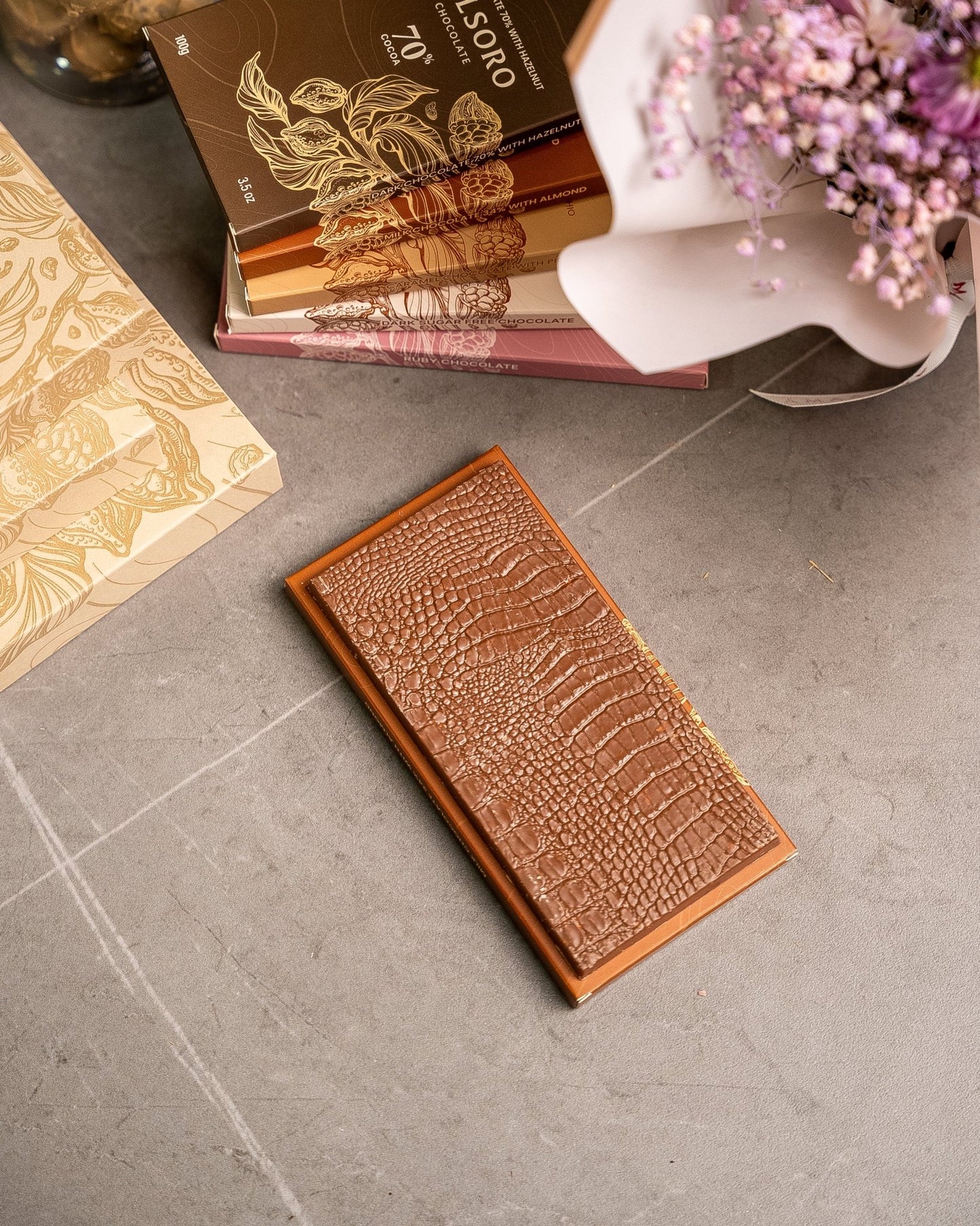 Milk Chocolate with Roasted Crunched Almonds - VELSORO CHOCOLATE