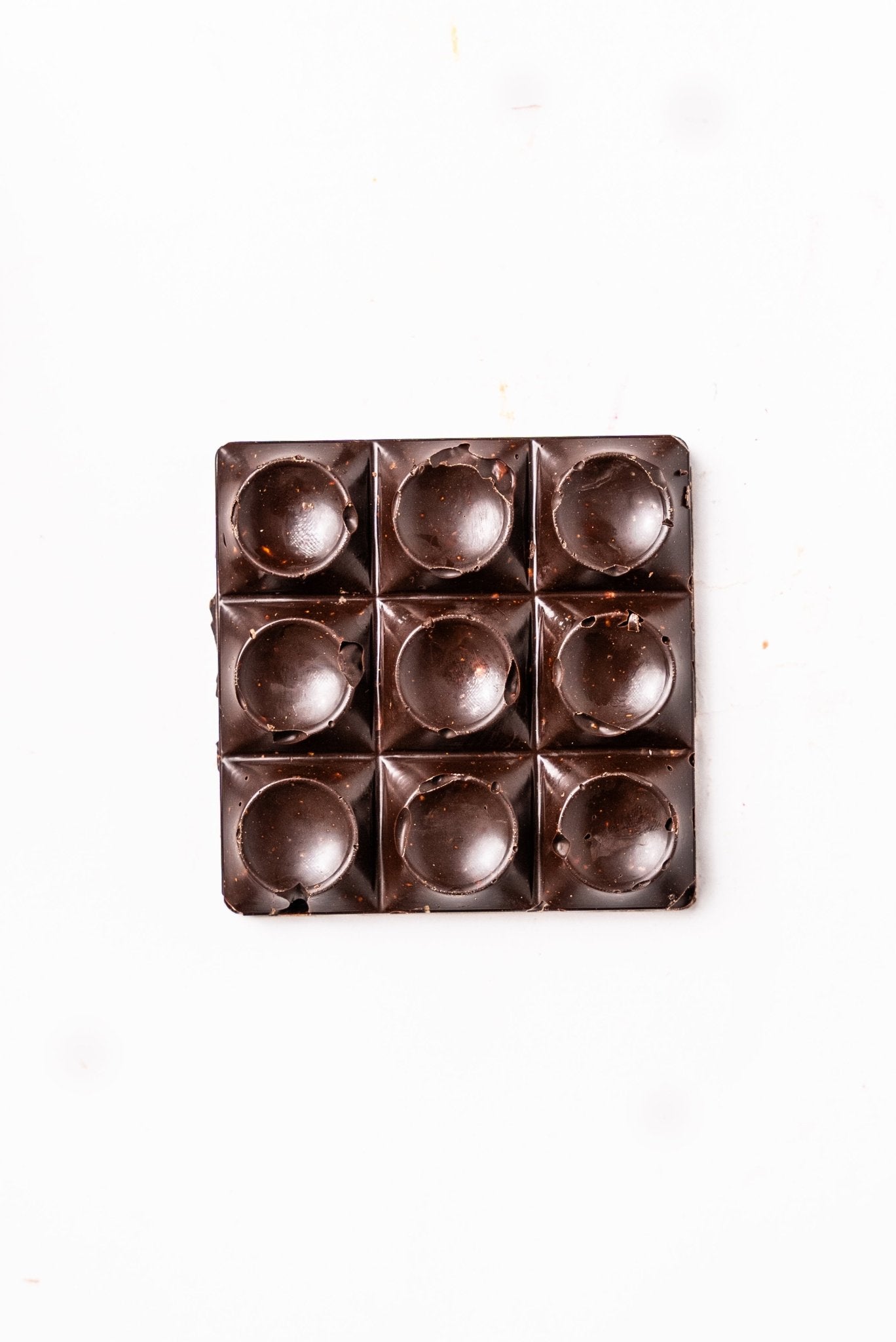 Sugar-Free Dark Chocolate Bar with Maltitol – 40g - VELSORO CHOCOLATE